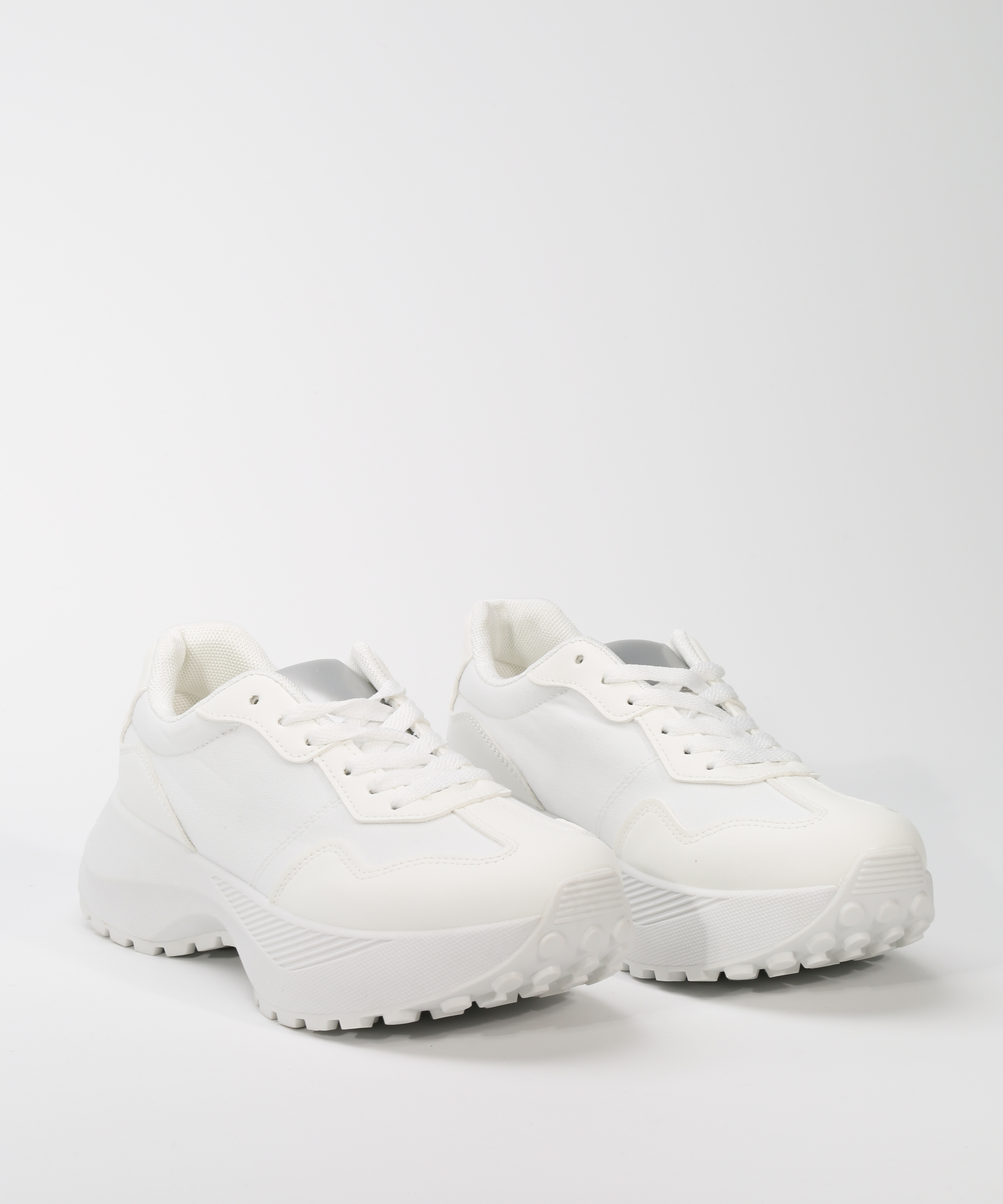 Zapatillas deportivas image number null